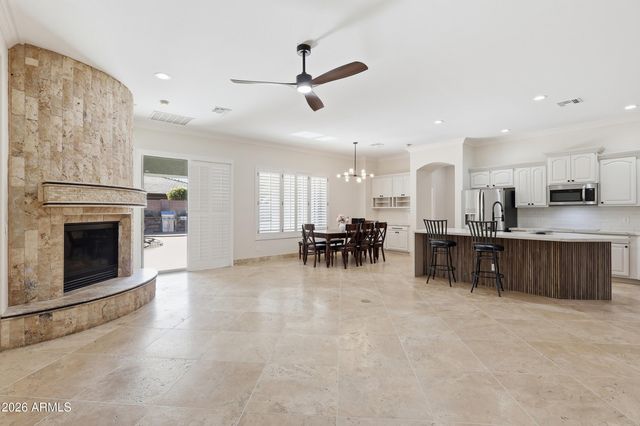 2007 W BLAYLOCK Drive, Phoenix, AZ 85085