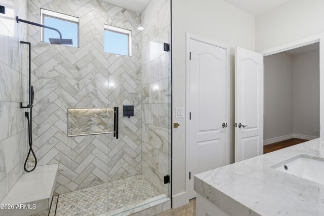 2007 W BLAYLOCK Drive, Phoenix, AZ 85085