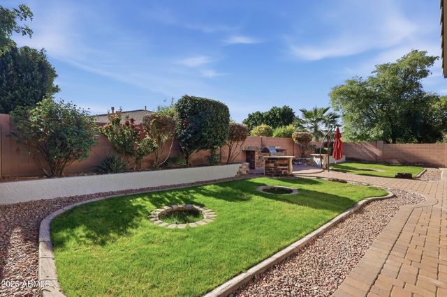 2007 W BLAYLOCK Drive, Phoenix, AZ 85085