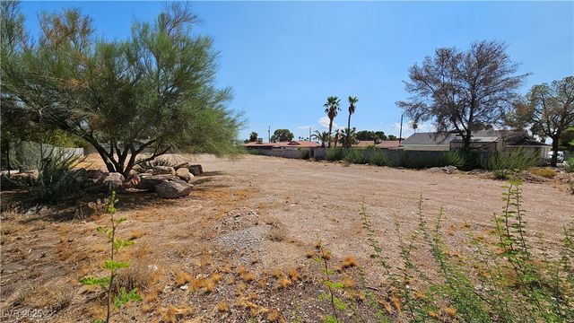 Le Mann, Las Vegas, NV 89146