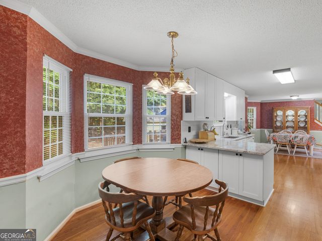 207 Williamsburg Circle, Mcdonough, GA 30253