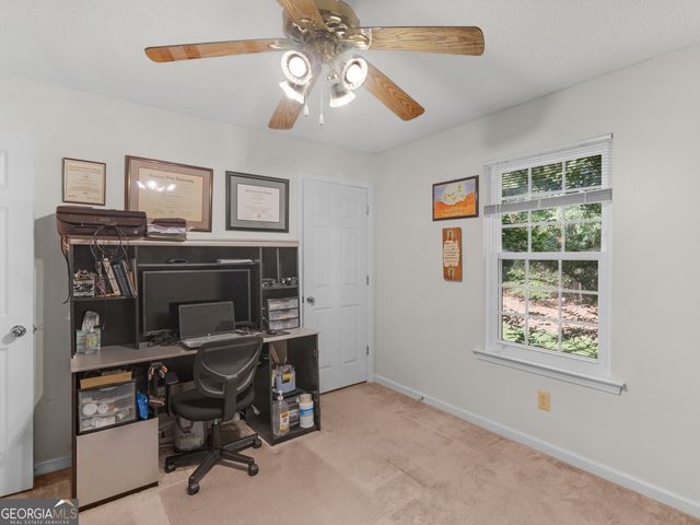 207 Williamsburg Circle, Mcdonough, GA 30253