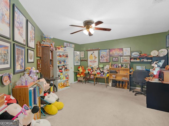 207 Williamsburg Circle, Mcdonough, GA 30253