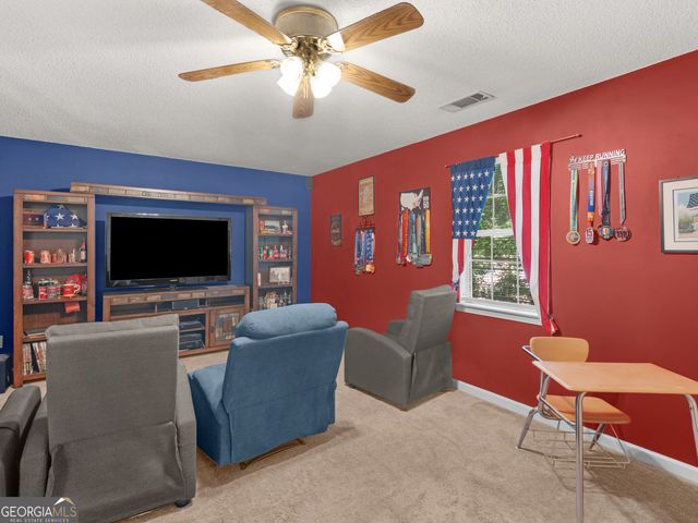 207 Williamsburg Circle, Mcdonough, GA 30253