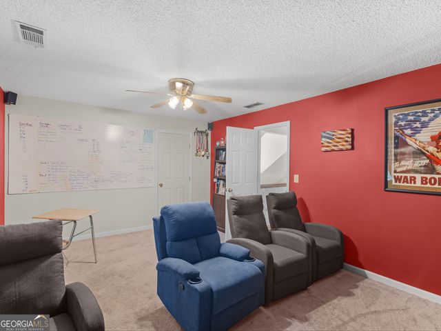 207 Williamsburg Circle, Mcdonough, GA 30253
