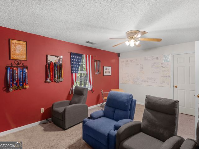 207 Williamsburg Circle, Mcdonough, GA 30253