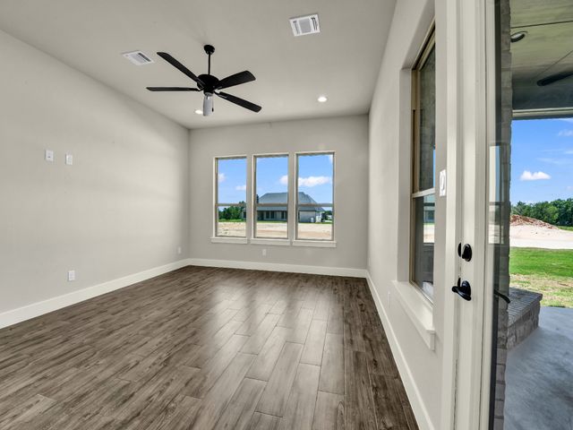124 Desperado Way, Weatherford, TX 76088
