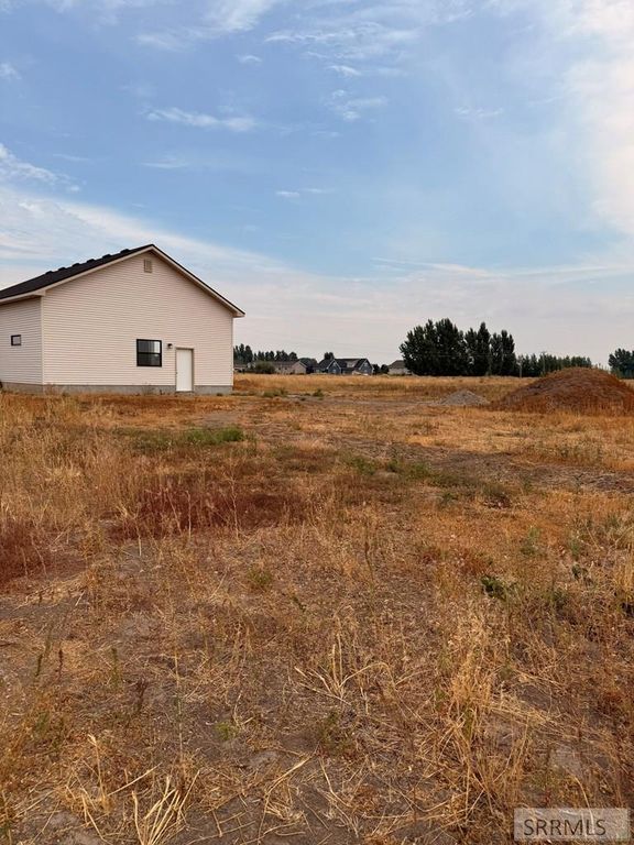 Image 2 of property listing at 4343 W 1000 S, Rexburg, ID 83440