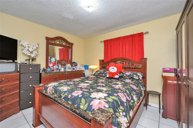 6041 W 24th Avenue B111, Hialeah, FL 33016