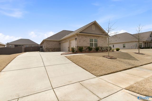 214 Castlepath Drive SW, Madison, AL 35756