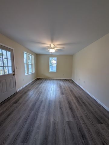 105 Compliment Street, Coal Grove, OH 45638