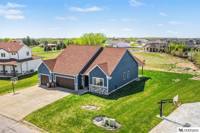 275 Driftwood Lane, Ashland, NE 68003