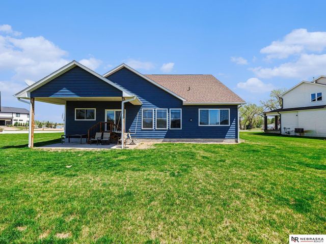 275 Driftwood Lane, Ashland, NE 68003