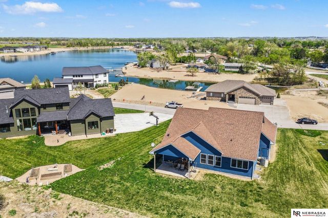 275 Driftwood Lane, Ashland, NE 68003