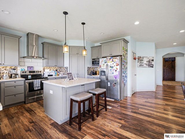 275 Driftwood Lane, Ashland, NE 68003