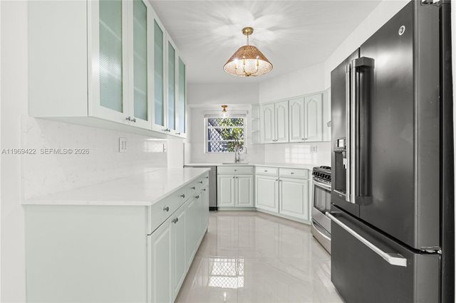 9241 Marine Dr, Cutler Bay, FL 33189