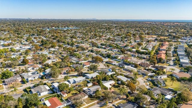 9241 Marine Dr, Cutler Bay, FL 33189