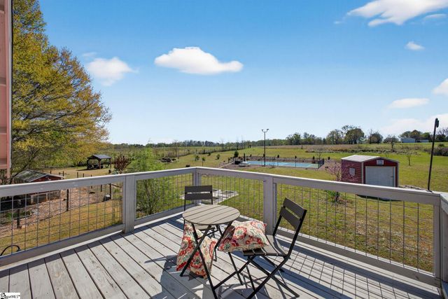 4588 N Highway 14, Greer, SC 29651