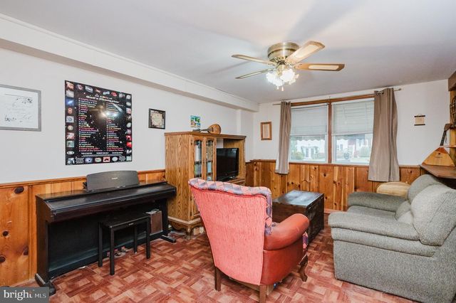 9307 AVONDALE RD, Baltimore, MD 21234