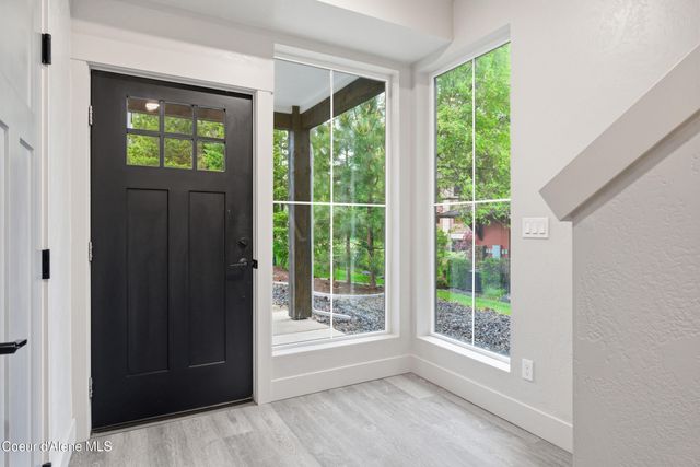 955 W Grove WAY, UNIT 101, Coeur D'alene, ID 83815
