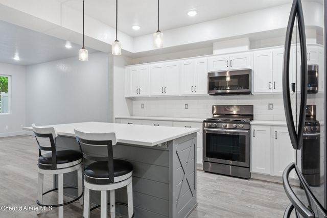 955 W Grove WAY, UNIT 101, Coeur D'alene, ID 83815
