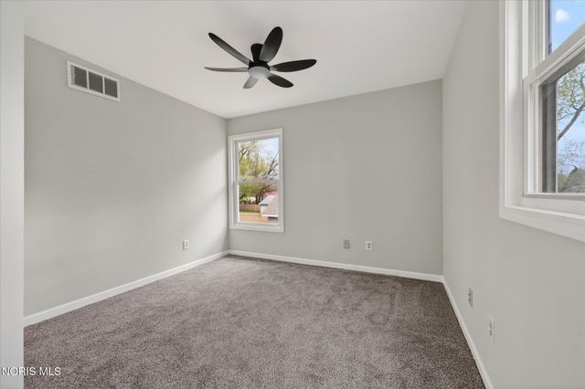 5704 Webster Road, Sylvania, OH 43560