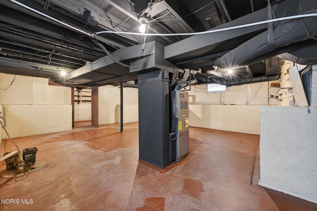 5704 Webster Road, Sylvania, OH 43560