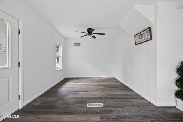 5704 Webster Road, Sylvania, OH 43560