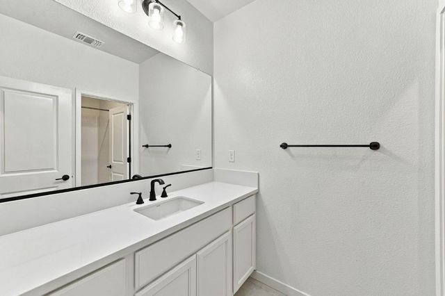 4603 Flagstaff Dr, Folsom, CA 95630