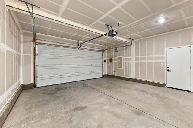 4603 Flagstaff Dr, Folsom, CA 95630