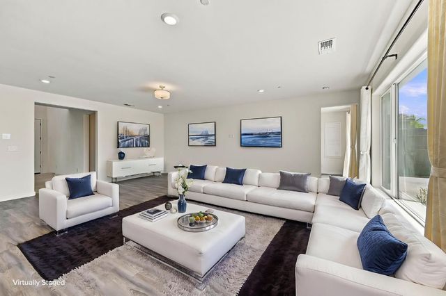 4603 Flagstaff Dr, Folsom, CA 95630