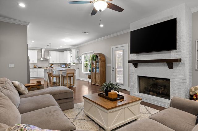 2100 Mountain Hollow Drive, Signal Mountain, TN 37377