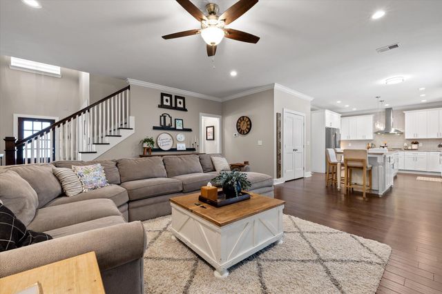 2100 Mountain Hollow Drive, Signal Mountain, TN 37377