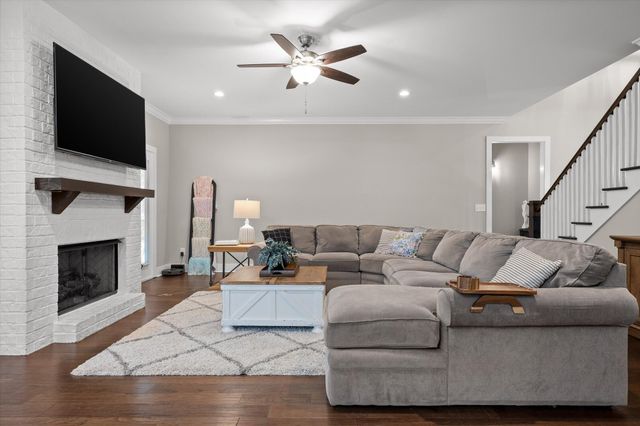 2100 Mountain Hollow Drive, Signal Mountain, TN 37377