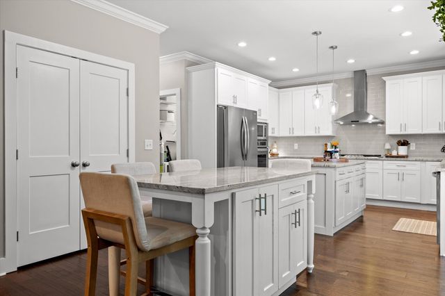 2100 Mountain Hollow Drive, Signal Mountain, TN 37377