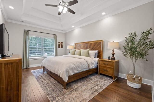 2100 Mountain Hollow Drive, Signal Mountain, TN 37377