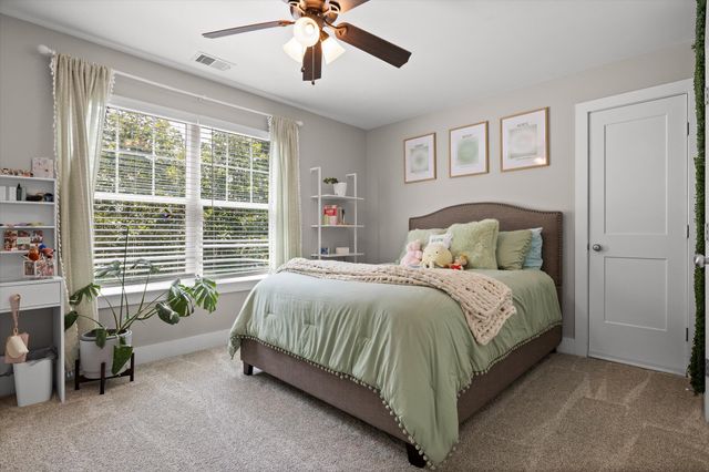 2100 Mountain Hollow Drive, Signal Mountain, TN 37377