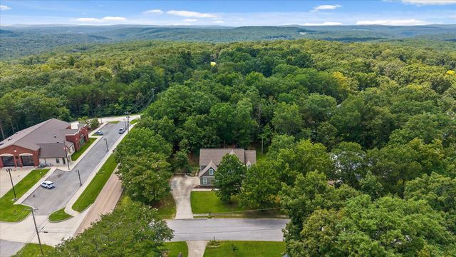 2100 Mountain Hollow Drive, Signal Mountain, TN 37377