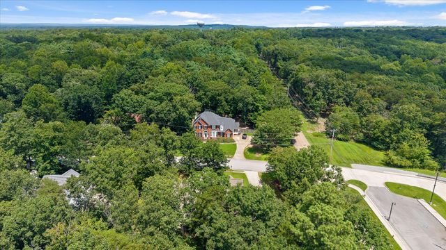 2100 Mountain Hollow Drive, Signal Mountain, TN 37377