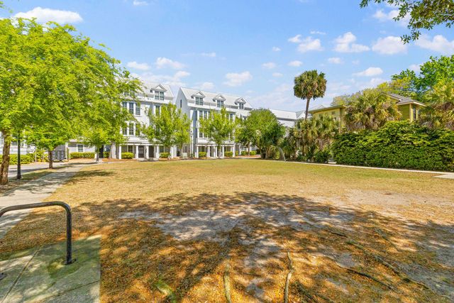 45 Dereef Court, Charleston, SC 29403