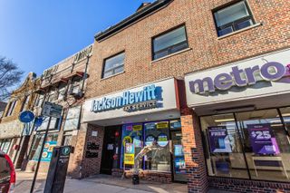 3210 W Lawrence Avenue, Chicago, IL 60625
