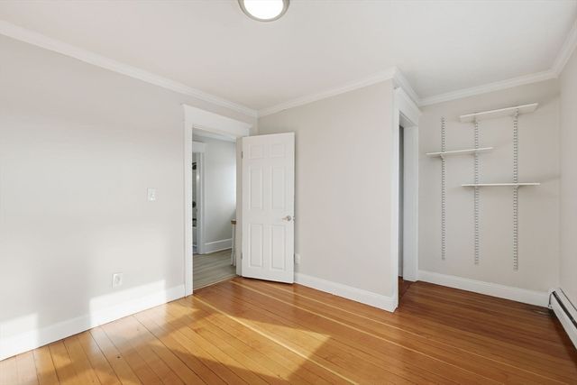 2 Cycle St, Westfield, MA 01085