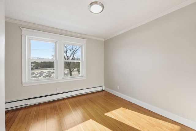 2 Cycle St, Westfield, MA 01085