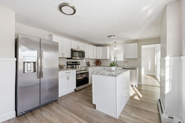 2 Cycle St, Westfield, MA 01085