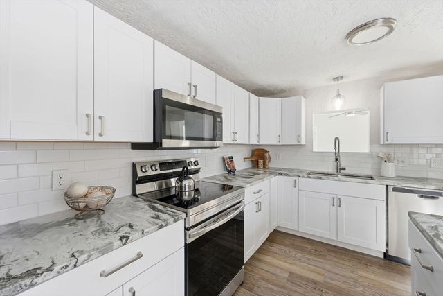 2 Cycle St, Westfield, MA 01085