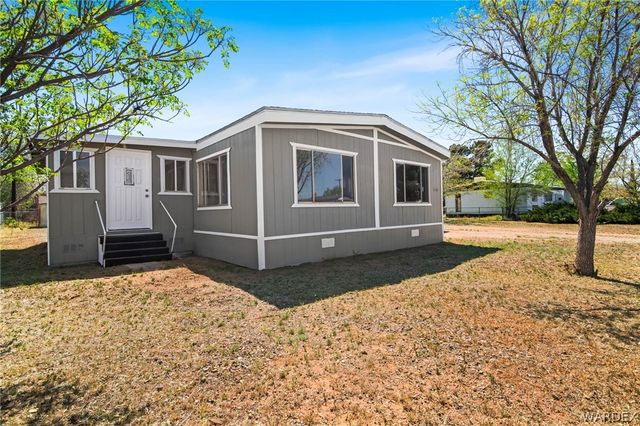 3560 E Neal Avenue, Kingman, AZ 86409