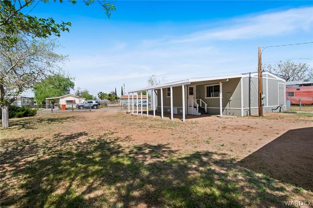 3560 E Neal Avenue, Kingman, AZ 86409