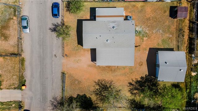 3560 E Neal Avenue, Kingman, AZ 86409