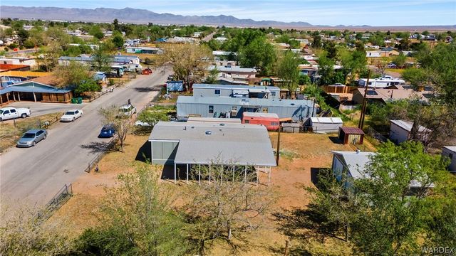 3560 E Neal Avenue, Kingman, AZ 86409