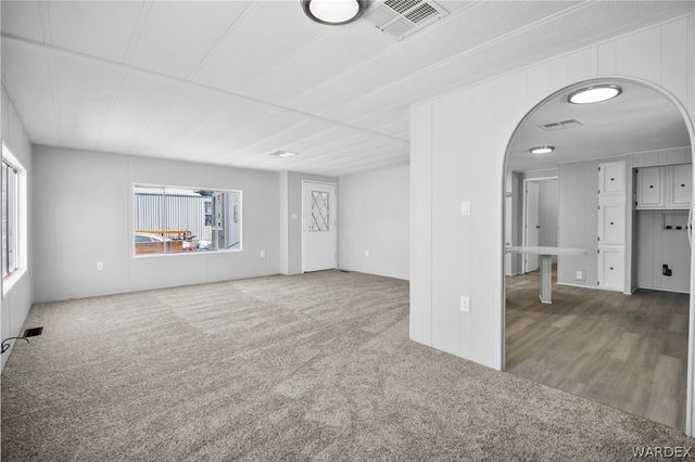 3560 E Neal Avenue, Kingman, AZ 86409